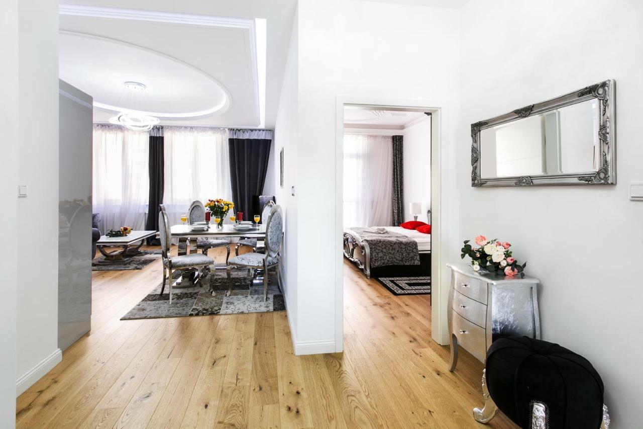 קרקוב Old Town Cristal Apartment By Otium מראה חיצוני תמונה